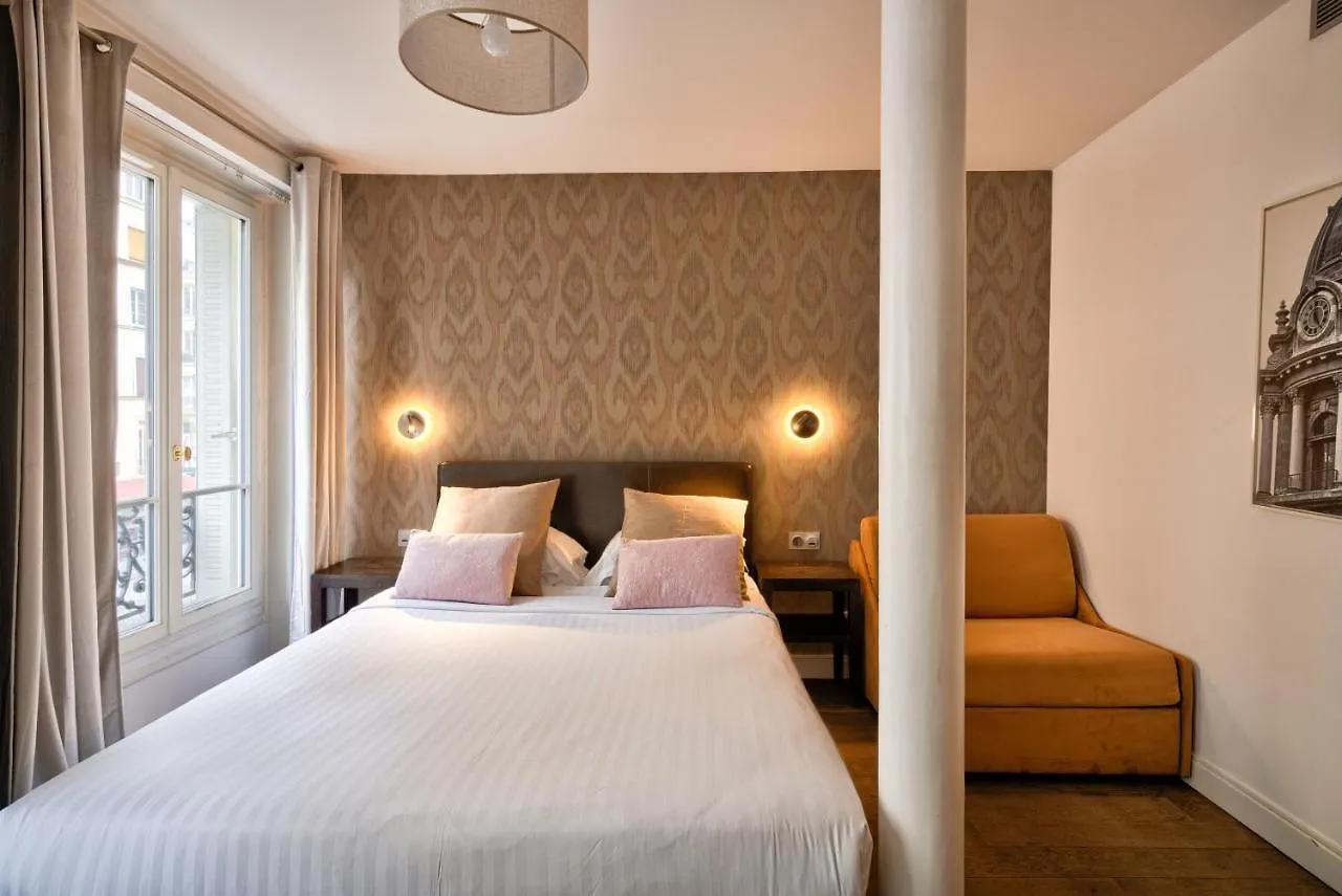 Du Louvre - Le Marais Apartment Paris