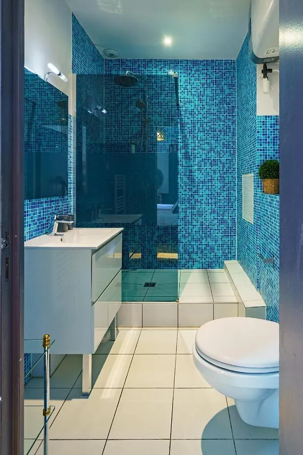 Apartment Du Louvre - Le Marais