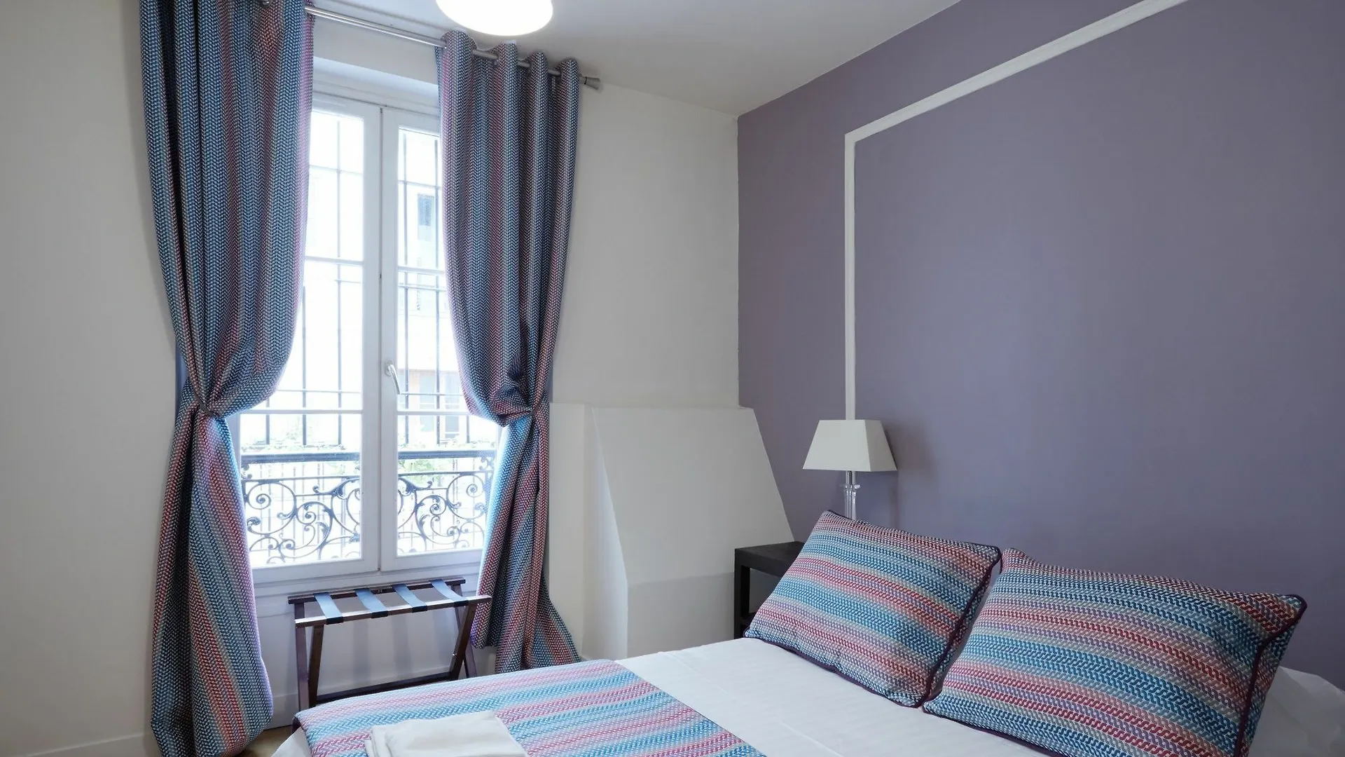 Apartment Du Louvre - Le Marais *