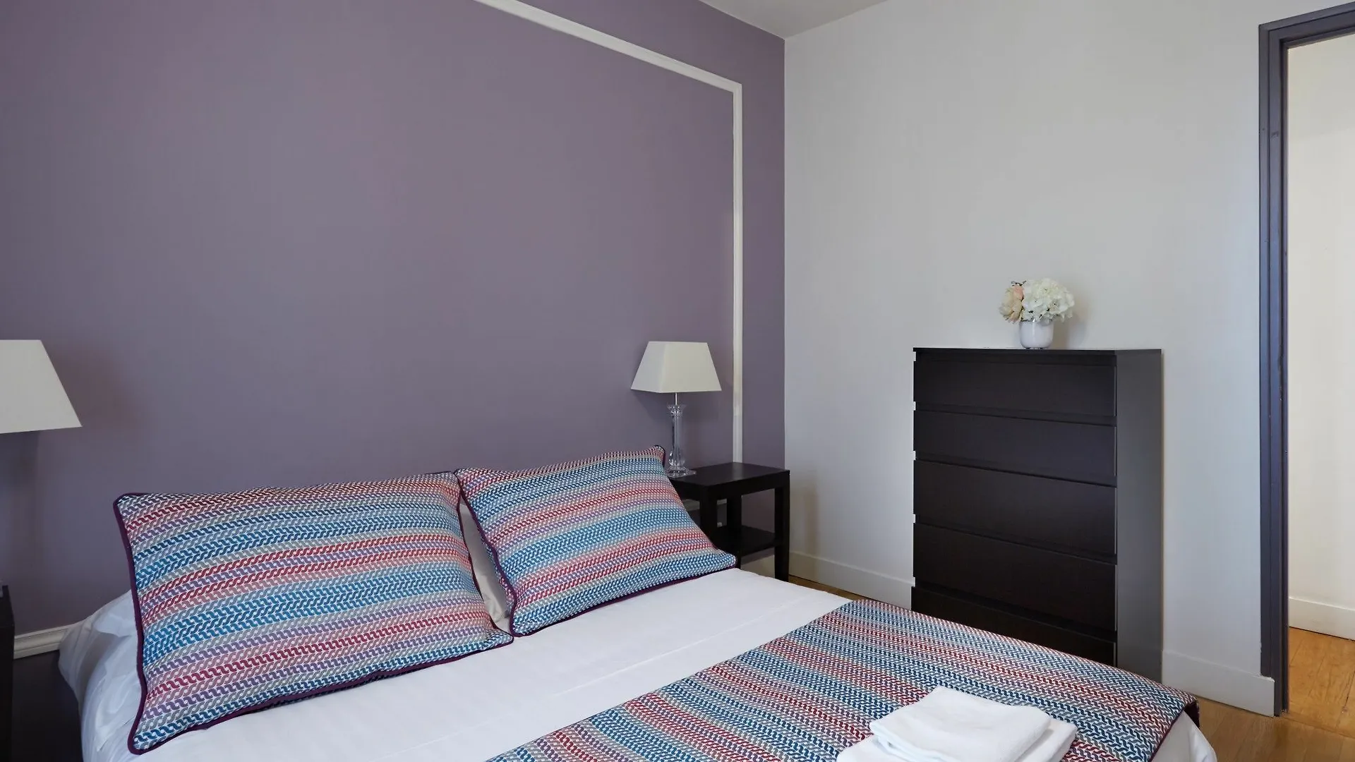 Du Louvre - Le Marais Apartment