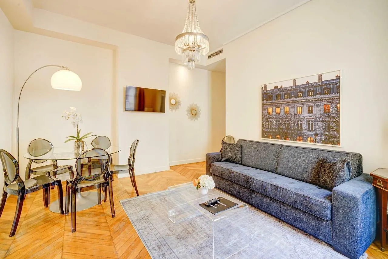 Apartment Du Louvre - Le Marais *