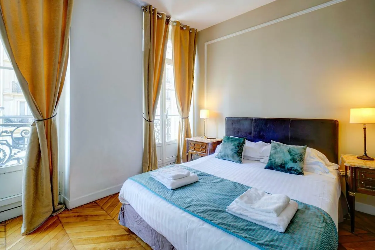 Du Louvre - Le Marais Apartmán *